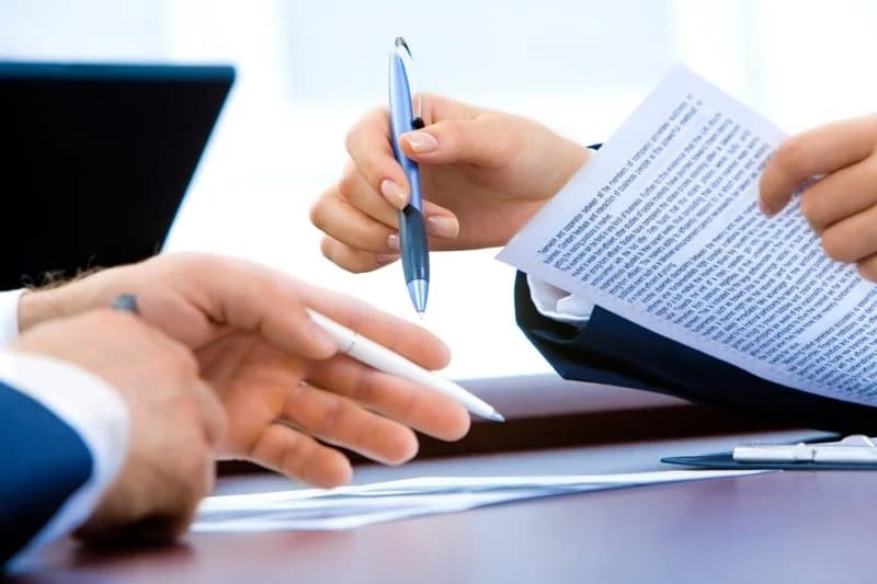 Accurate Bid-No-Bid Analysis for Effective Government Contract Bids