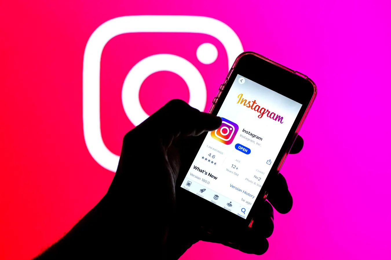 インスタフォロワーを買うと伸びる?本当の効果を徹底検証